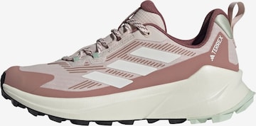 Scarpa bassa 'Trailmaker 2.0' di ADIDAS TERREX in rosa: frontale