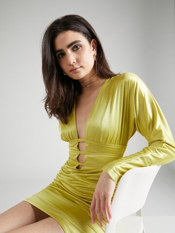 Robe de cocktail Trendyol en vert