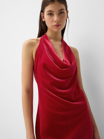 Abito di Bershka in rosso