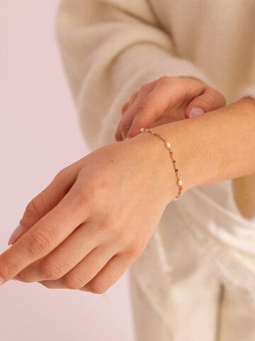 PURELEI Armband 'Delicate Pearl' in Goud