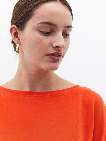 OXXO Shirt in Orange