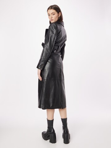 Karen Millen Between-seasons coat in Black