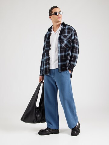 HOLLISTER - Loosefit Pantalón en azul