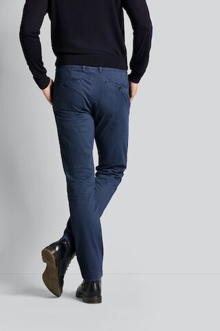 bugatti Regular Chinohose in Blau