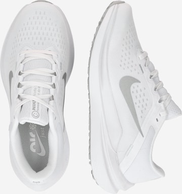 NIKE Παπούτσι για τρέξιμο 'Air Winflo 10' σε λευκό