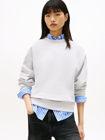 Tommy Jeans Sweatshirt in Grau: Vorderseite