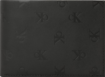 Calvin Klein Jeans Wallet in Black: front