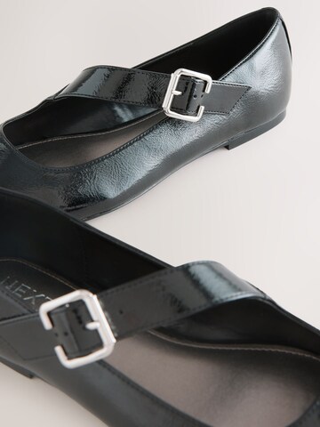 Next Riemchenballerina 'Forever Comfort' in Schwarz