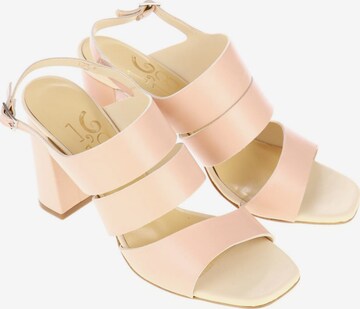 1 Sandals & High-Heeled Sandals in 38 in Beige: front