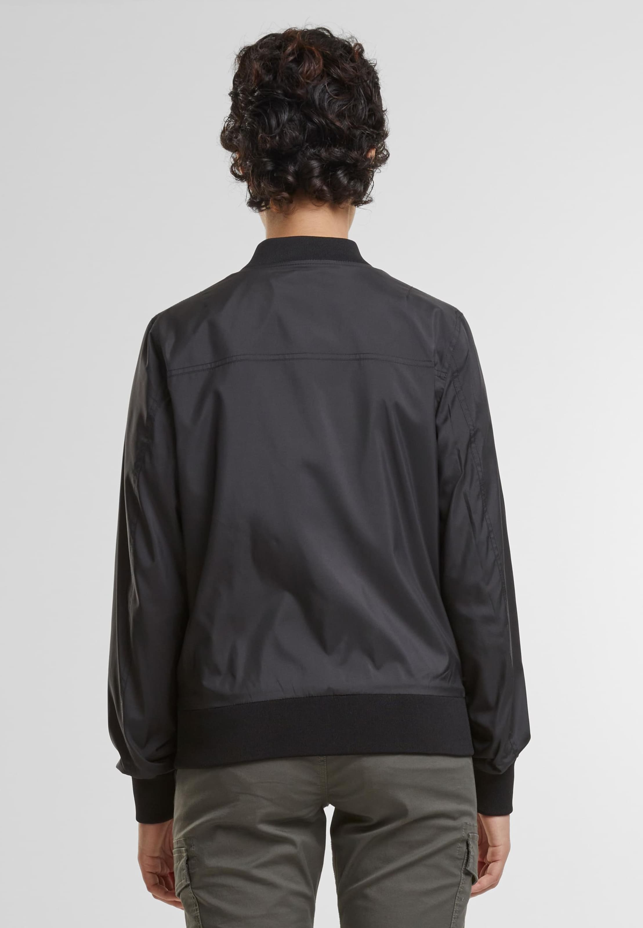 Giacca di mezza stagione 'Jula' di Brandit in nero