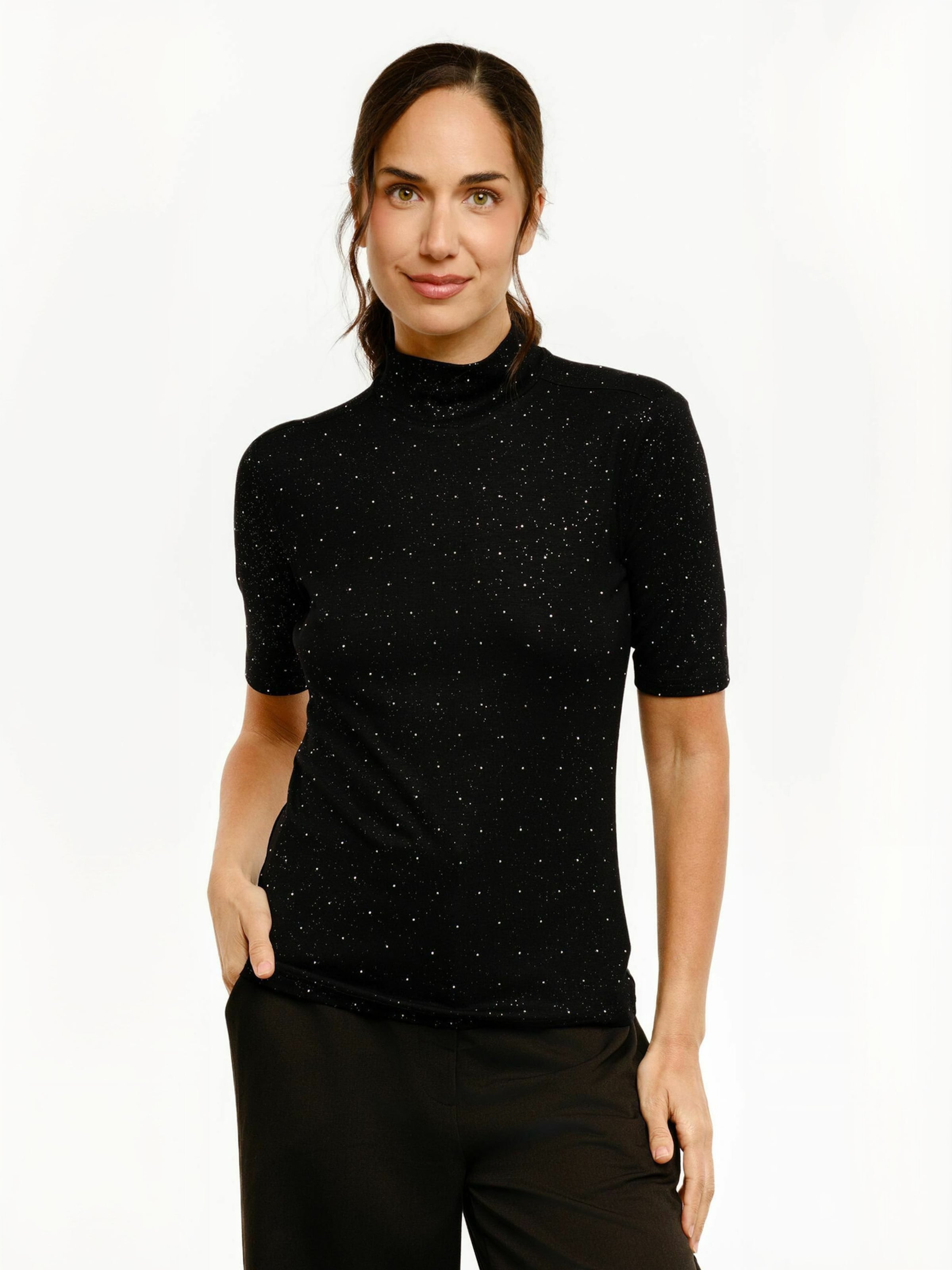 Liberte Essentiel Top ' TAMMI ' – černá: přední strana