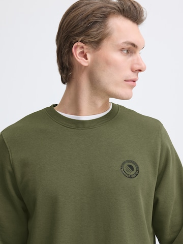 Bluză de molton 'BHKANE' de la BLEND pe verde