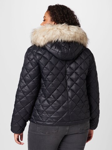 River Island Plus Winterjacke in Schwarz