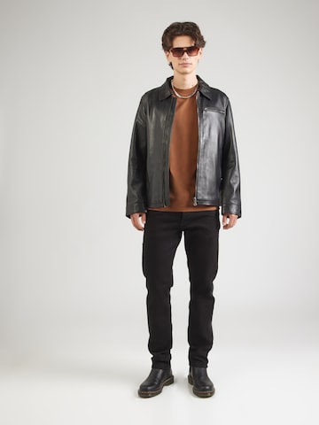 BOSS - Camiseta 'C-Taut 01' en marrón