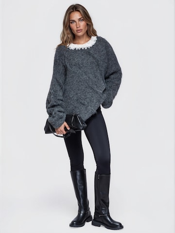 Ombre Pullover‌‌‌‌‌‌ in Grau