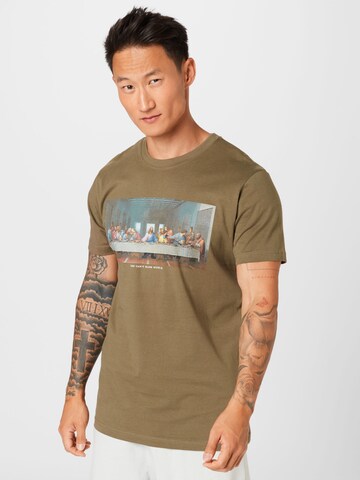 MT Men Shirt 'Can´t Hang With Us' in Bruin: voorkant