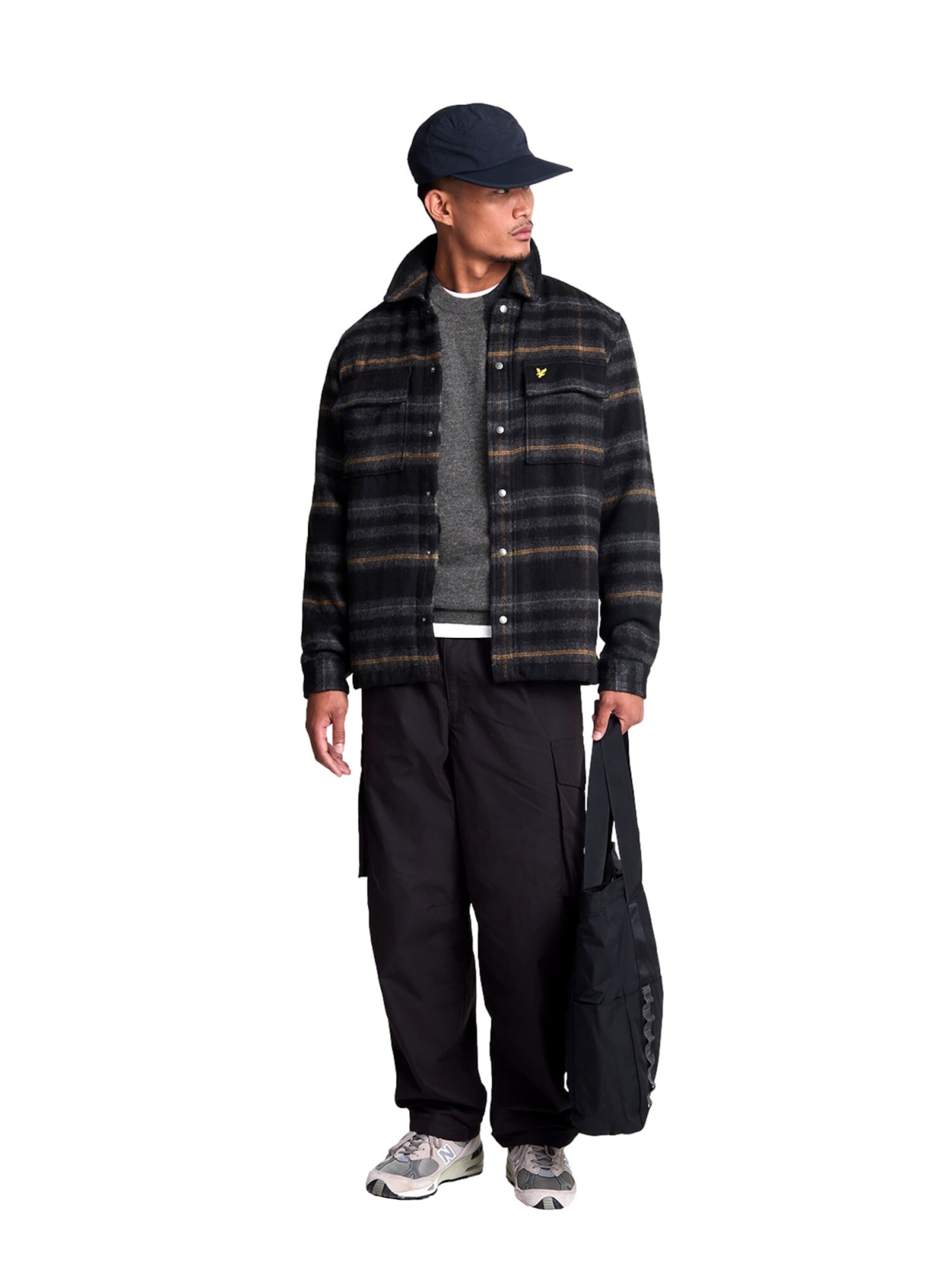 Lyle & Scott Sweater in Grey