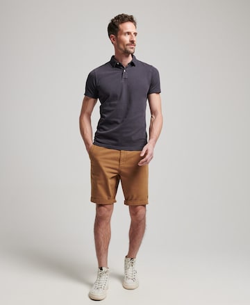 Superdry Slimfit Chinohose in Bronze