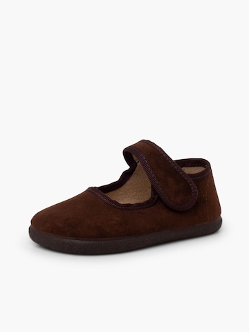 Chaussure basse Pisamonas en marron : devant