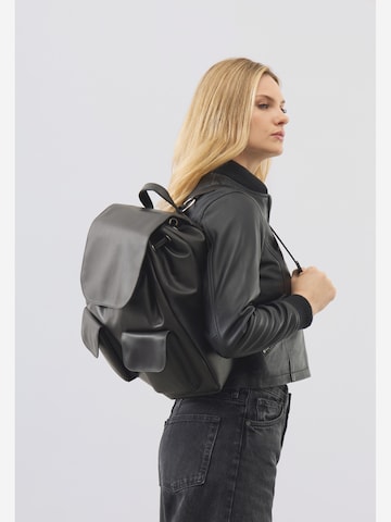 Sac à dos 'Phoebe' Bolongaro Trevor en noir : devant
