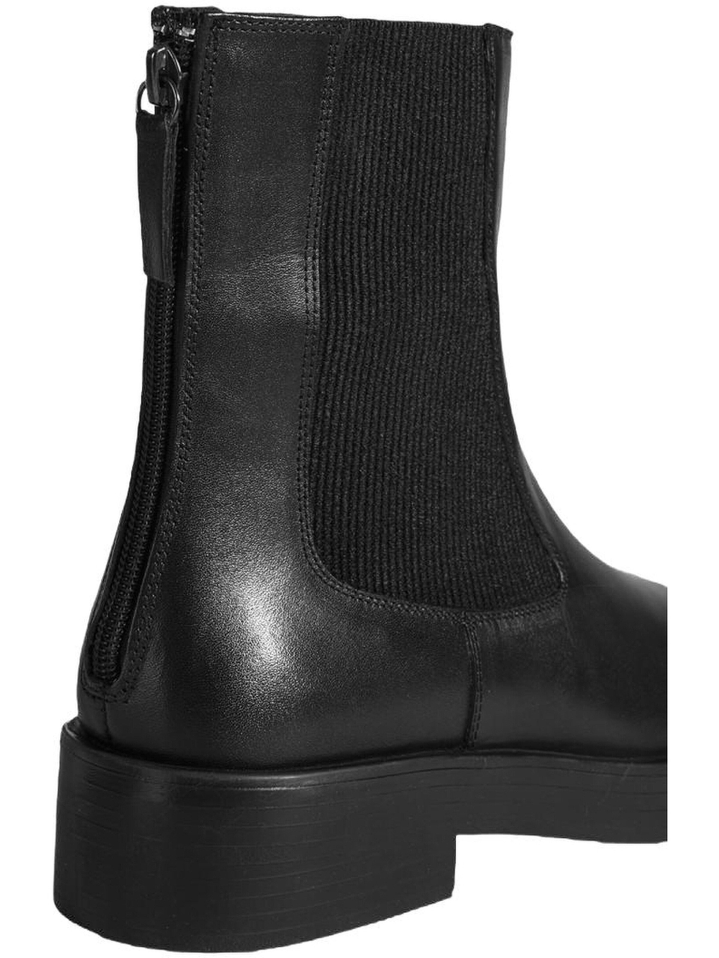 Desa Boots‌‌‌ in Schwarz