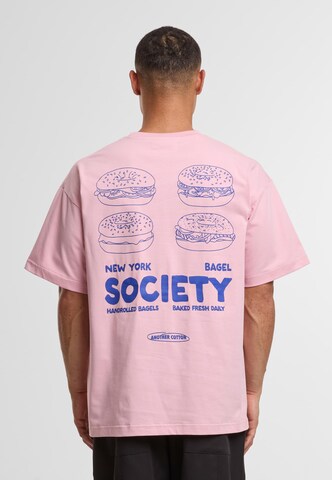 Another Cotton Lab Shirt 'Bagel Society' in Roze: voorkant