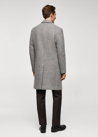 MANGO MAN Between-Seasons Coat 'Carpi' in Grey