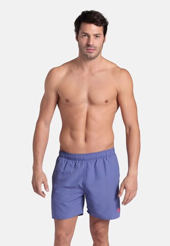 ARENA Beach Short 'FUNDAMENTALS' in Blau