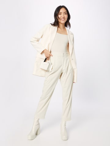 BRAX Loose fit Pleat-front trousers 'MELO' in White