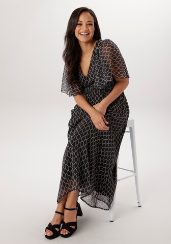 Aniston Kleid in Schwarz