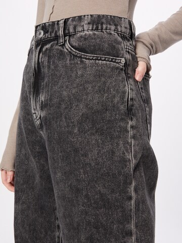 Lindex Regular Jeans 'Pam' in Black