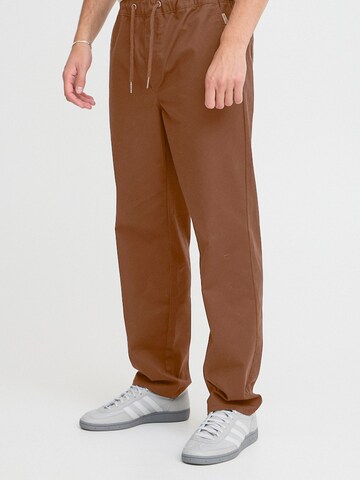 BLEND Regular Broek in Bruin