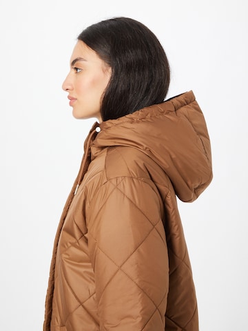 Global Funk Winter coat in Brown