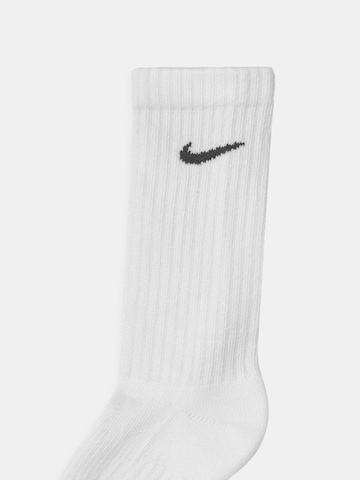 NIKE Športové ponožky 'Everyday' - Biela