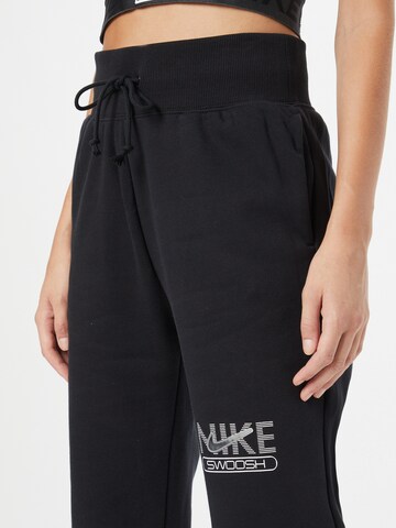 Nike Sportswear Tapered Pants in Black