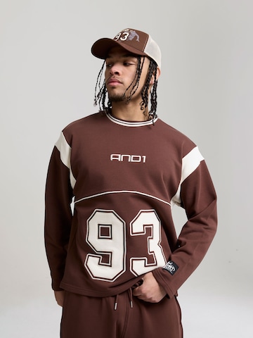 Sweat-shirt '93' AND1 en marron : devant
