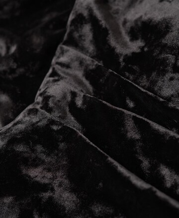 Robe de soirée Superdry en noir