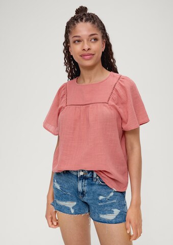 QS - Blusa em laranja: frente