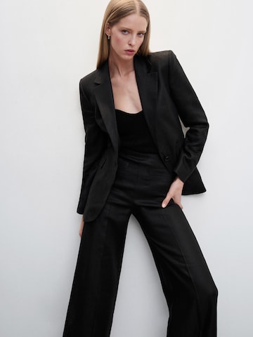 MANGO Blazer 'Smart' in Black