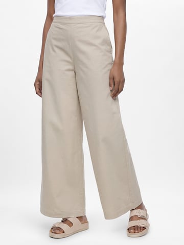 Marie Lund Wide leg Trousers in Beige: front
