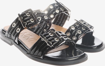 GANNI Sandalen 40 in Schwarz: Vorderseite