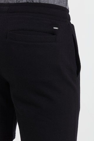 !Solid Regular Sweatshorts 'OLIVER' in Schwarz