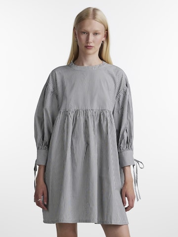 PIECES Sukienka 'HOLLY' w kolorze biały: przód