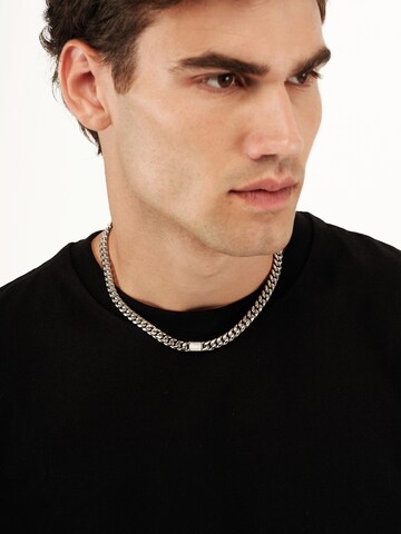 Chaîne Breil en argent : devant