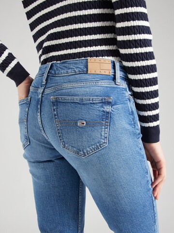 Coupe slim Jean 'MADDIE BOOTCUT' Tommy Jeans en bleu