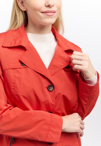 Barbara Lebek Between-Seasons Coat in Red