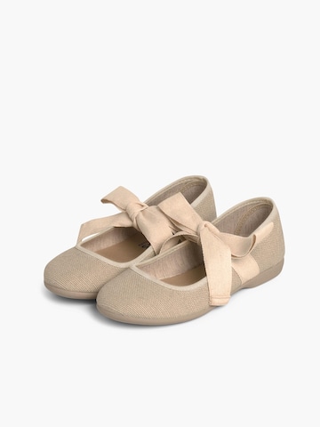 Pisamonas - Bailarina en beige