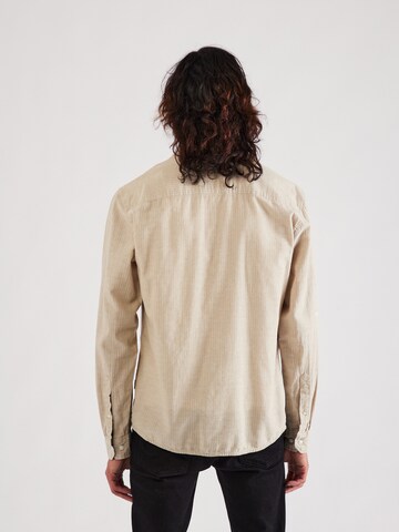 BLEND - Ajuste regular Camisa en beige