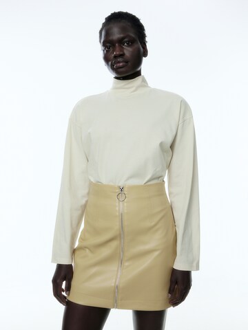 EDITED Shirt 'Oya' in Beige: voorkant