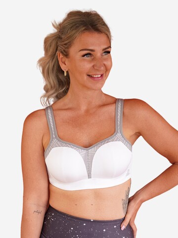 Col haut Soutien-gorge de sport 'Motivation' SugarShape en blanc